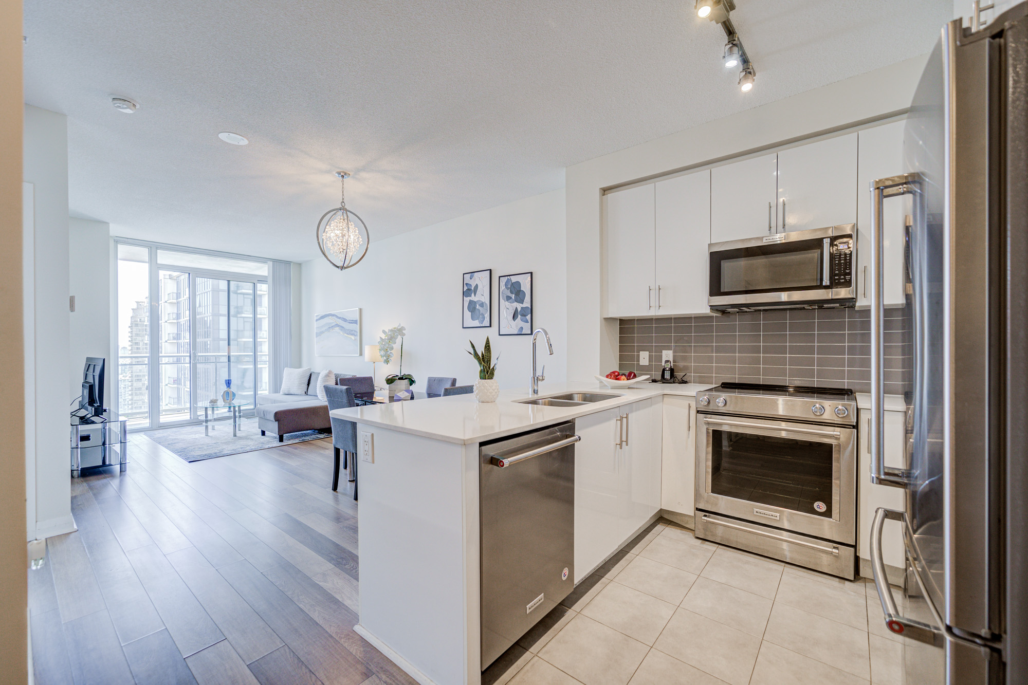 1 Bedroom Suite