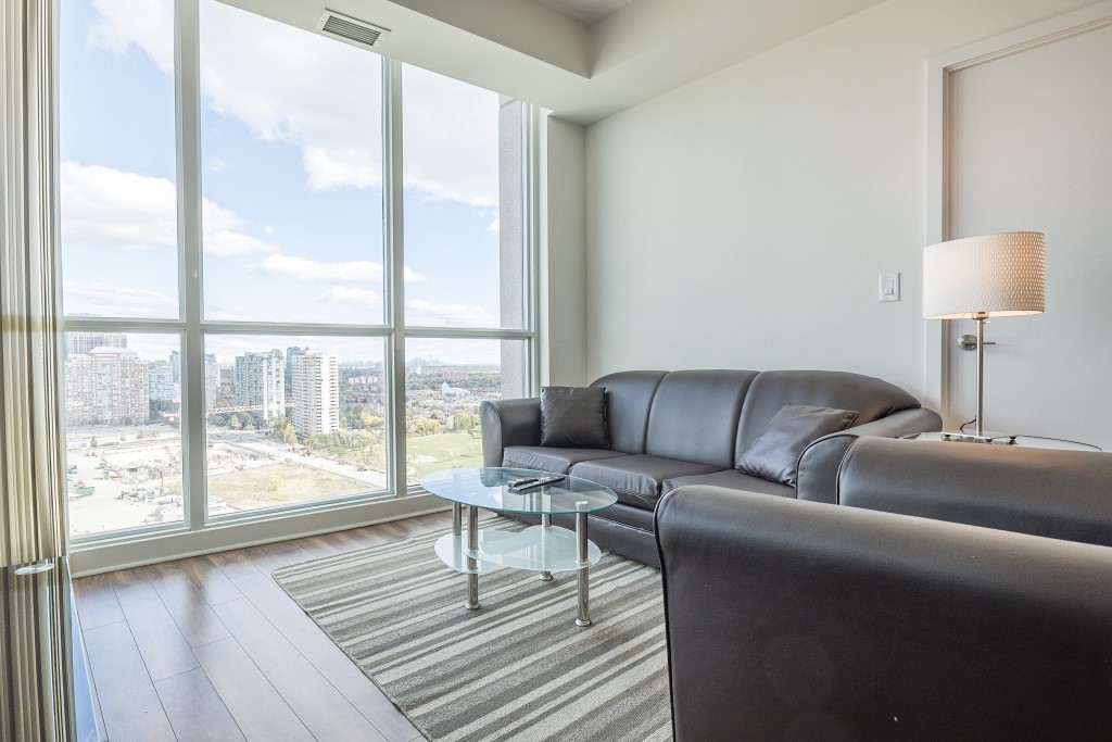 Short term rentals Brampton