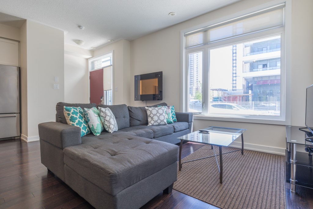 short term furnished rentals Toronto